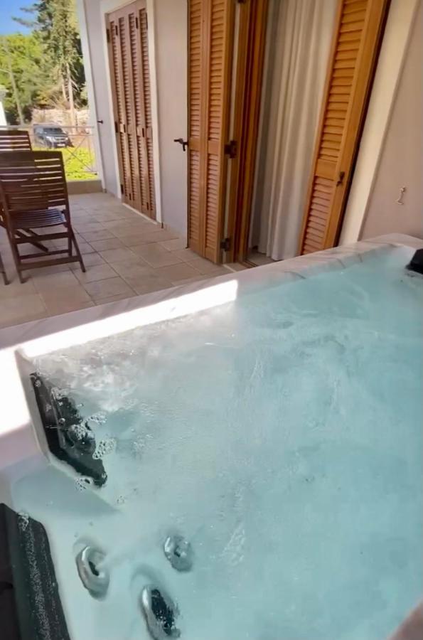 Villa Semipuella Áyios Nikítas Eksteriør bilde